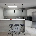 Ioanna's Luxury Two Bedroom *